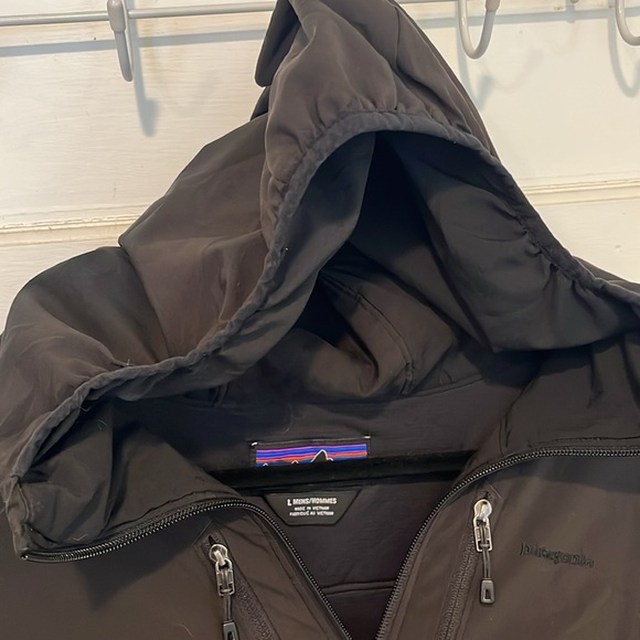 Patagonia Mens Softshell Jacket Full zip Black Large - Picture 5 of 6